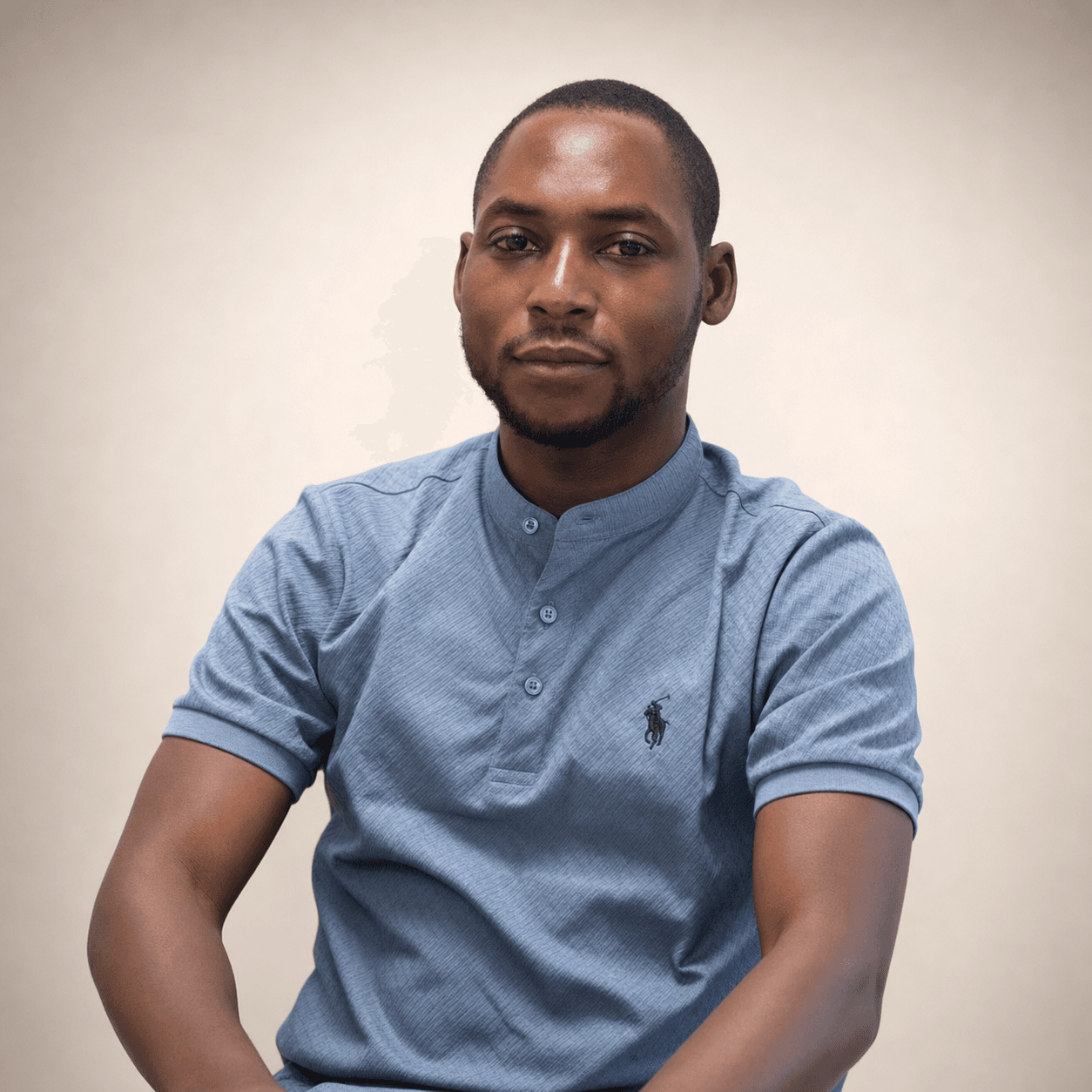 Portrait de Djiby Loum